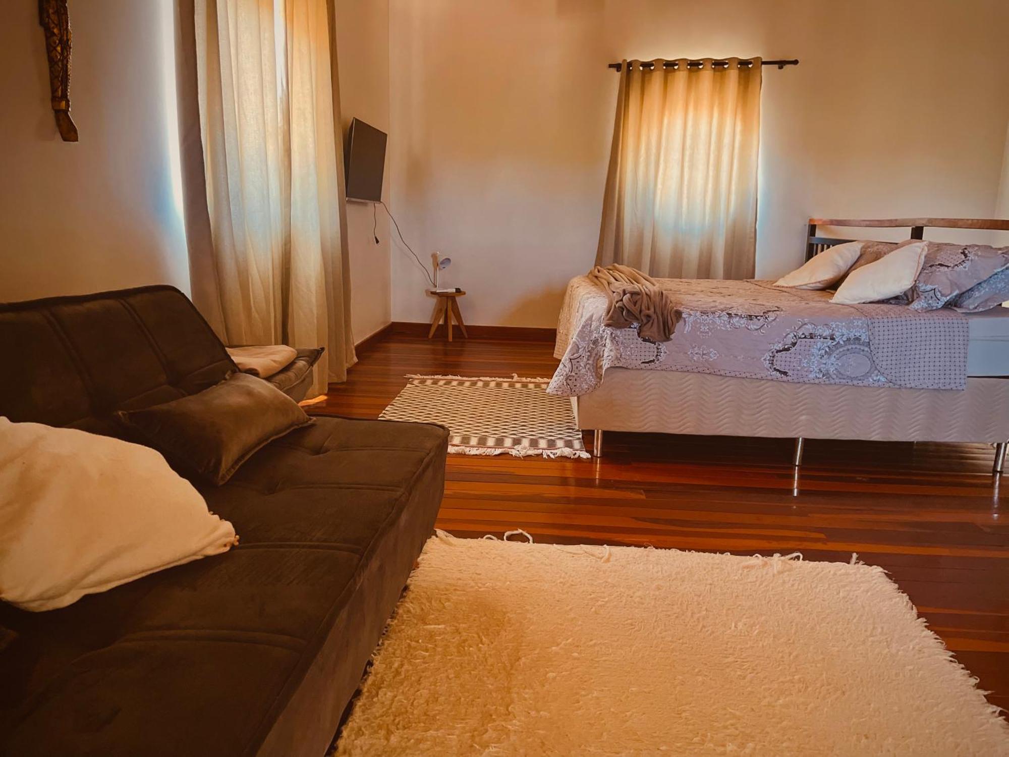 Chale Baru - Amplo, Com Ar Cond Conforto E Natureza - 4min Do Centro Holiday home Cavalcante