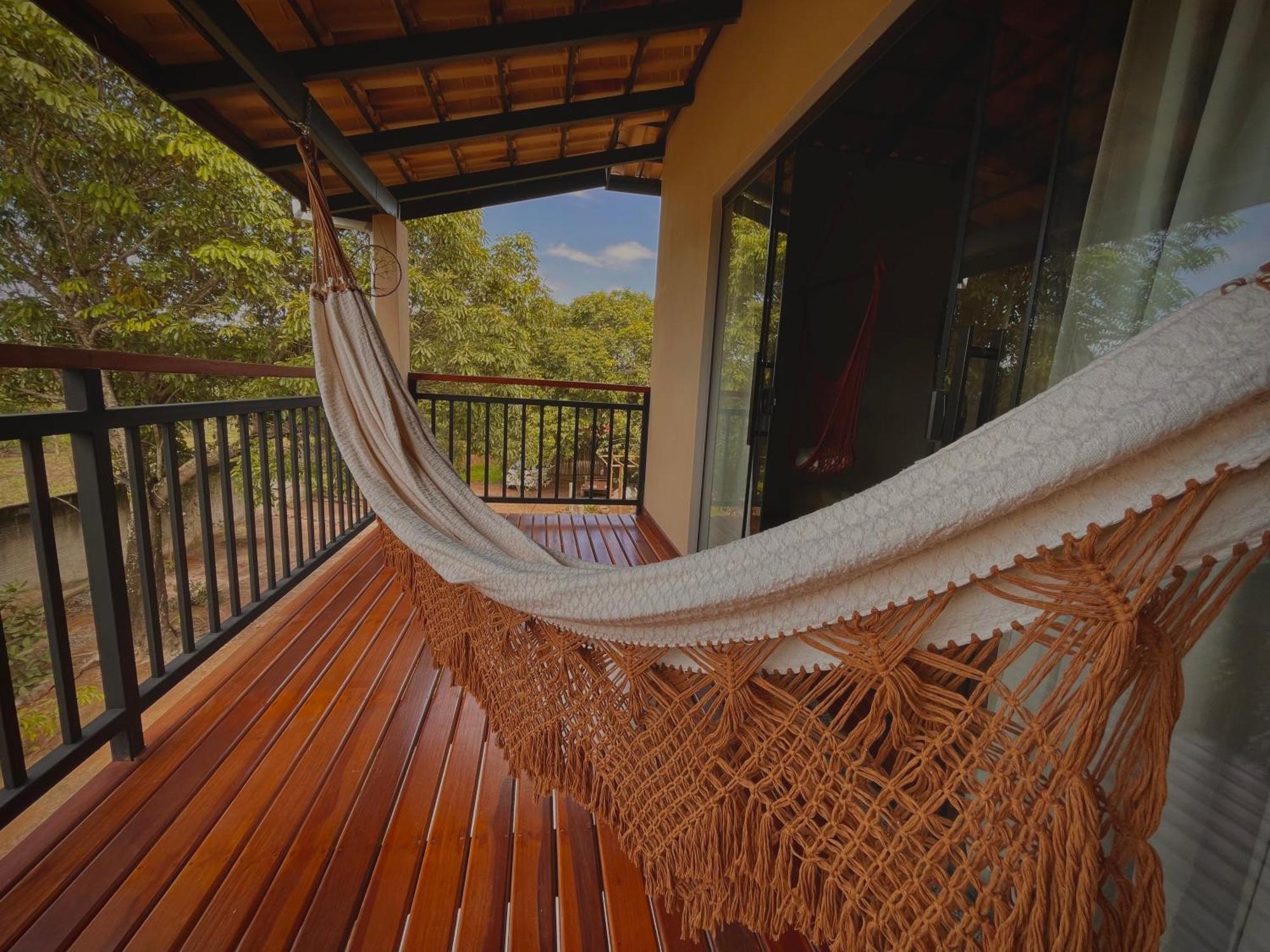 Chale Baru - Amplo, Com Ar Cond Conforto E Natureza - 4min Do Centro Holiday home